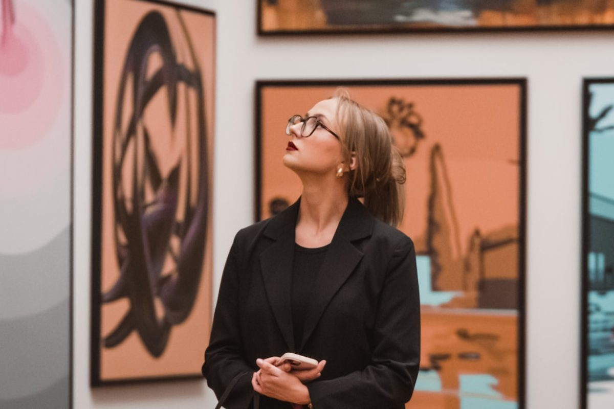 art curation services